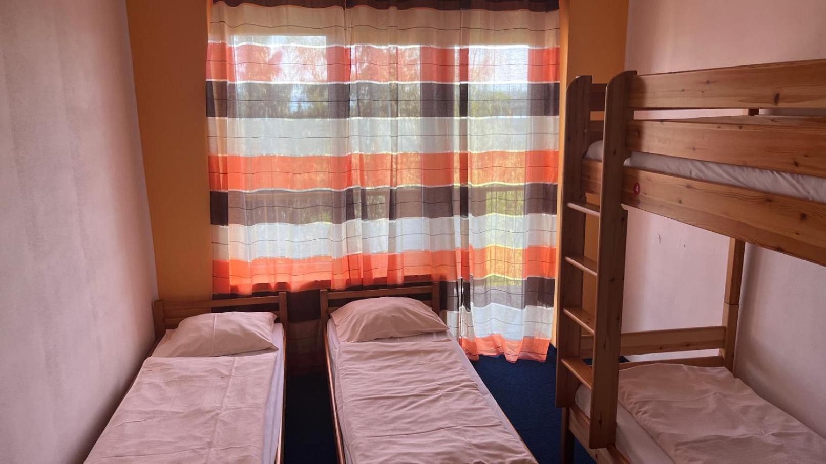 Manuela Ifjusagi Hotel 巴拉顿菲赖德 外观 照片
